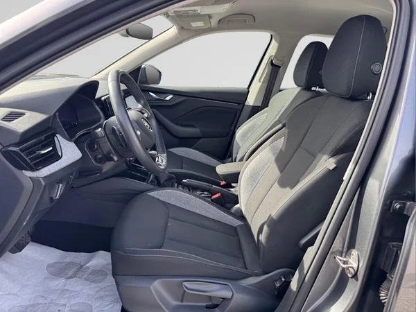 SKODA Kamiq (2024) — foto 10 van 16