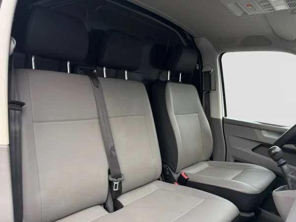VOLKSWAGEN Transporter T6.1 1000 Fou Swb (2023) — foto 10 van 13