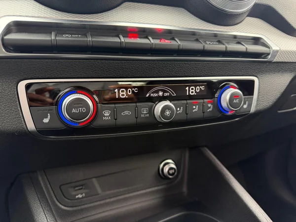AUDI Q2 (2023) — foto 10 van 19
