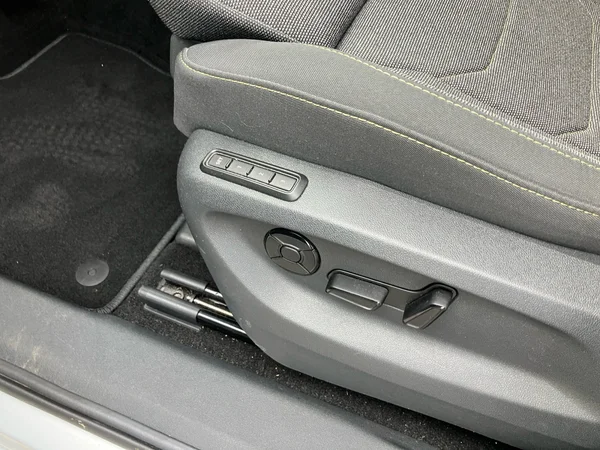 SKODA Kodiaq (2024) — foto 9 van 23