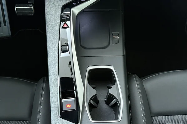 Peugeot 5008 (2025) — foto 5 van 22