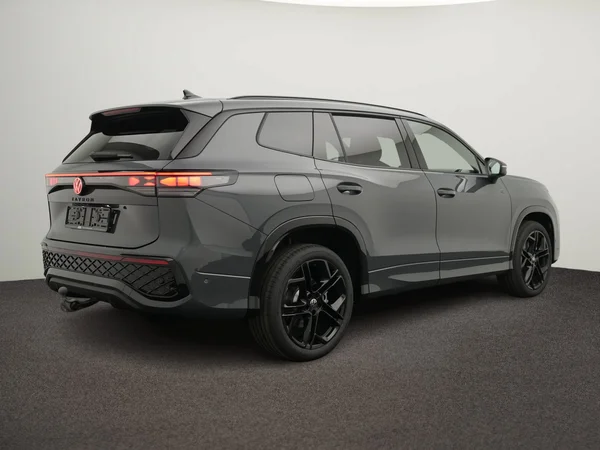 VOLKSWAGEN Tayron eHybrid (PHEV) (2025) — foto 3 van 10