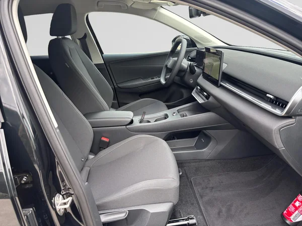 VOLKSWAGEN ID.Polo (2026) — foto 8 van 24
