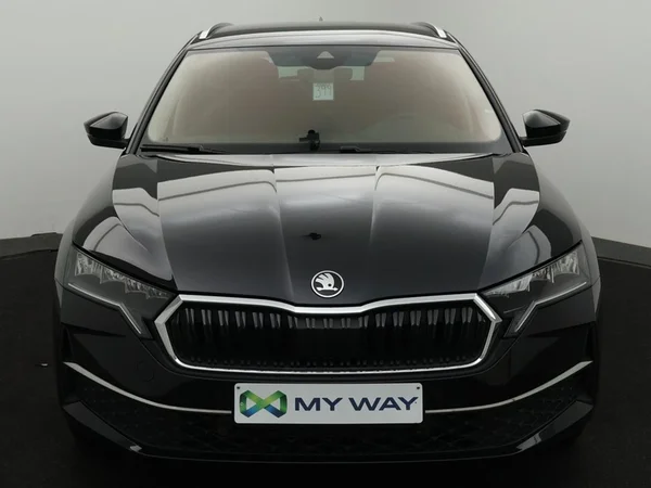 SKODA Octavia Combi (2025) — foto 25 van 25