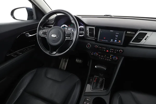 Kia Niro (2017) — foto 4 van 16