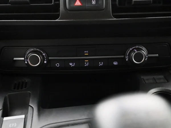 Opel Combo (2022) — foto 19 van 39