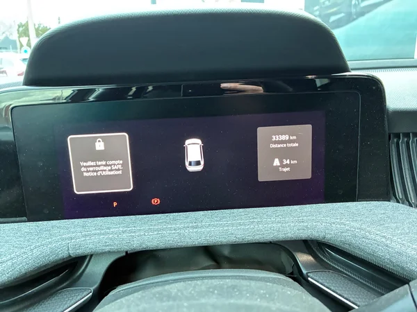 SKODA Superb Combi (2024) — foto 14 van 24