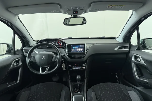 Peugeot 2008 (2019) — foto 22 van 22