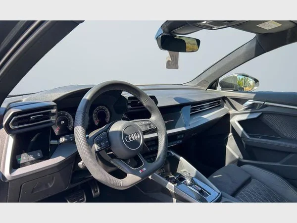 Audi S3 Sedan (2025) — foto 28 van 29
