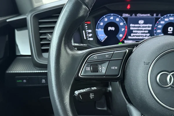 Audi A1 sportback (2023) — foto 6 van 22