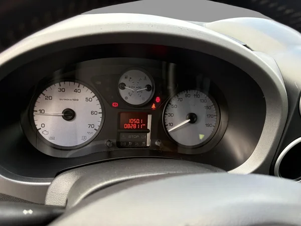 Citroën Berlingo (2017) — foto 9 van 21