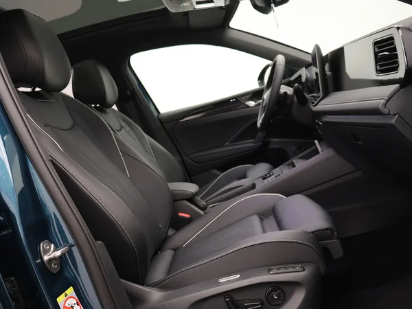 VOLKSWAGEN Tiguan (2026) — foto 23 van 24