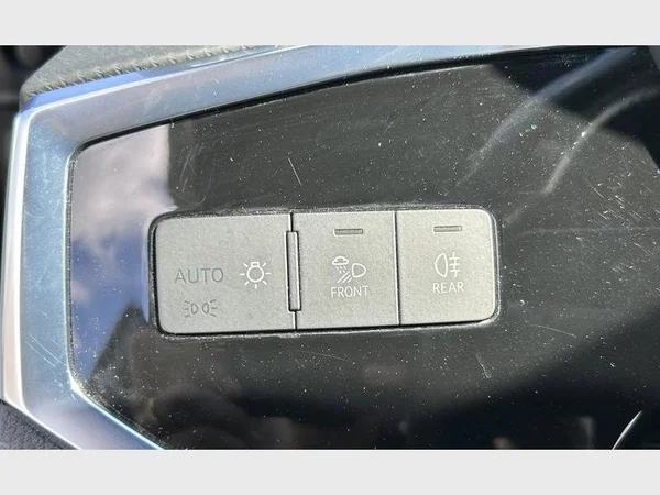 Audi Q3 (2020) — foto 21 van 32