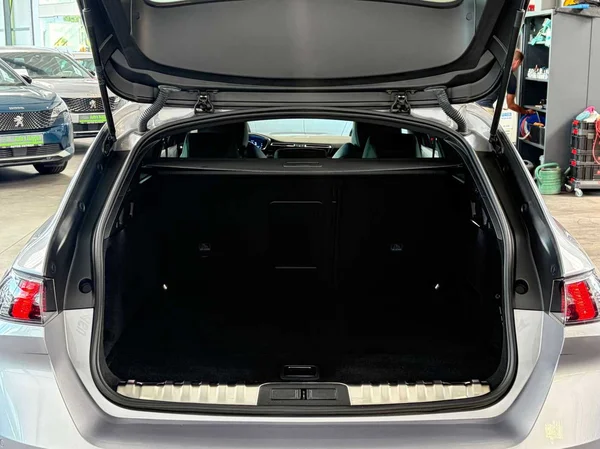 Peugeot 508 SW (2023) — foto 15 van 20