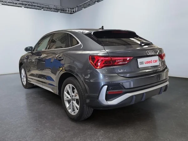 AUDI Q3 Sportback (2021) — foto 29 van 31