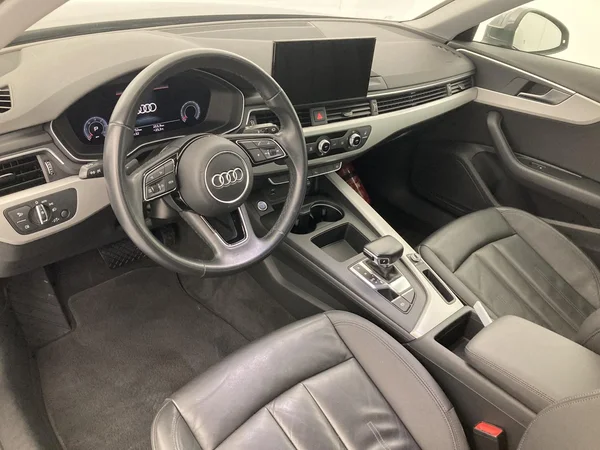 AUDI A4 Avant (2021) — foto 18 van 36