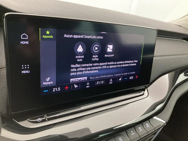 SKODA Octavia Combi PHEV (2021) — foto 19 van 37
