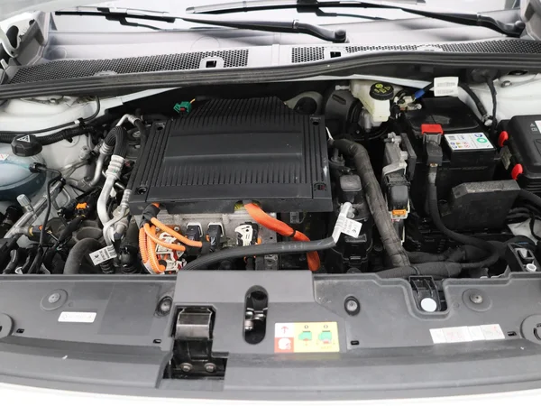 Opel Corsa-e (2023) — foto 26 van 40