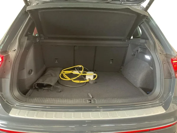 VOLKSWAGEN Tiguan eHybrid (PHEV) (2022) — foto 13 van 22