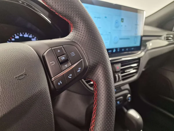 Ford Focus (2025) — foto 3 van 15
