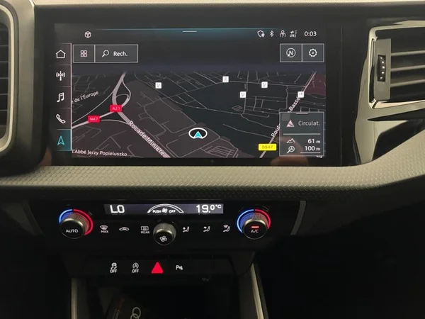AUDI A1 Allstreet (2023) — foto 7 van 28