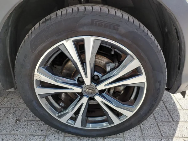 Nissan QASHQAI (2018) — foto 5 van 15