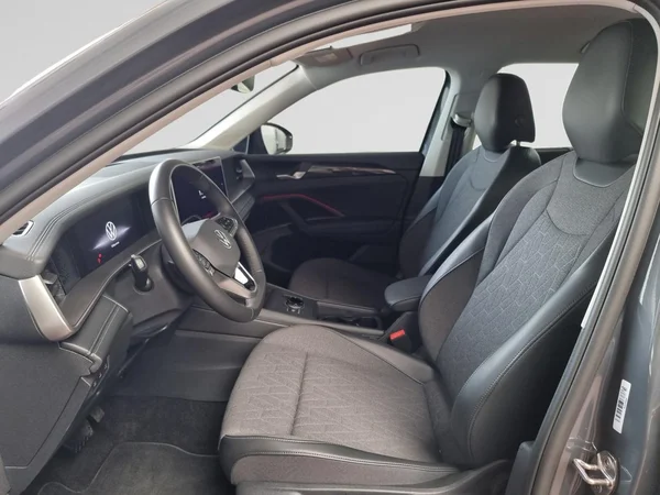 VOLKSWAGEN Tayron (2025) — foto 23 van 23