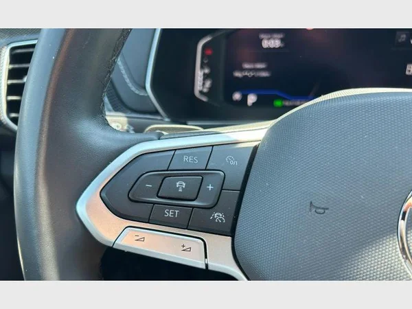 Volkswagen T-Cross (2025) — foto 15 van 29
