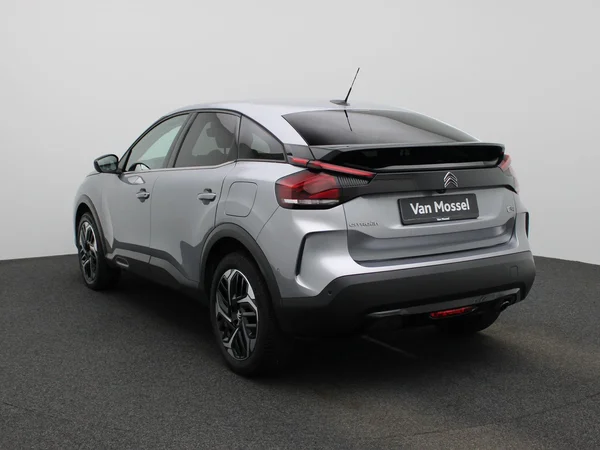 Citroën C4 (2022) — foto 12 van 22