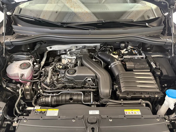 VOLKSWAGEN Tiguan (2026) — foto 7 van 24