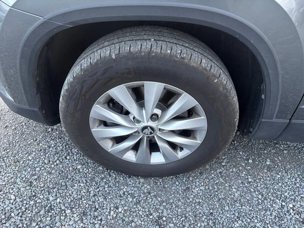 SKODA Karoq (2025) — foto 11 van 23