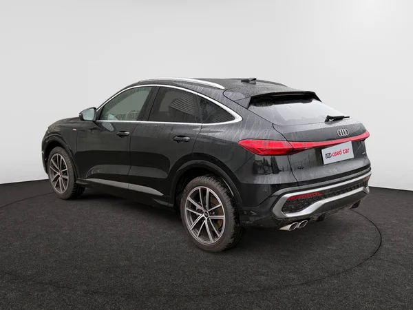 AUDI Q5 Sportback (2025) — foto 14 van 18