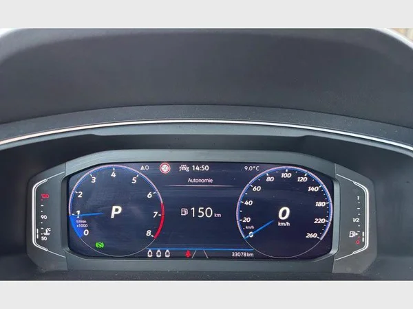 Volkswagen Tiguan (2024) — foto 8 van 30