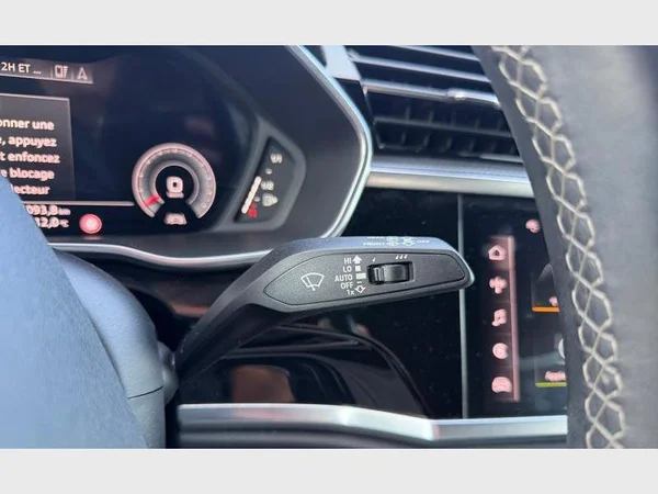 Audi Q3 Sportback (2022) — foto 17 van 29