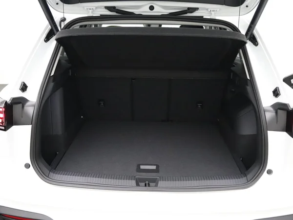 VOLKSWAGEN Tiguan eHybrid (PHEV) (2025) — foto 14 van 24