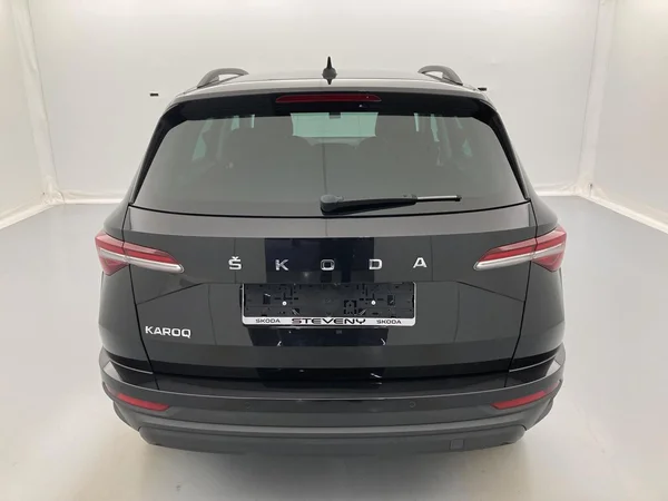 SKODA Karoq (2022) — foto 30 van 36