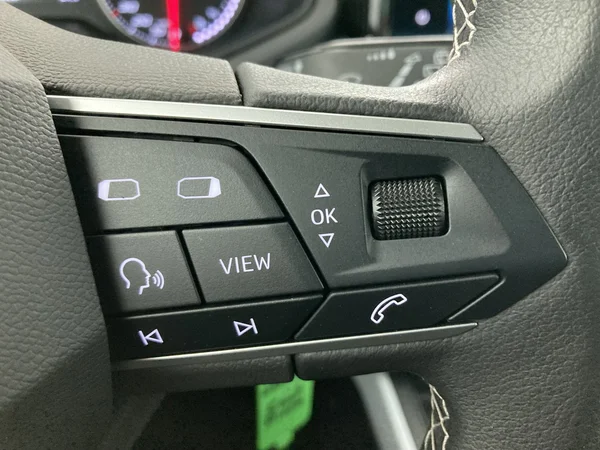 SEAT Arona (2023) — foto 15 van 36
