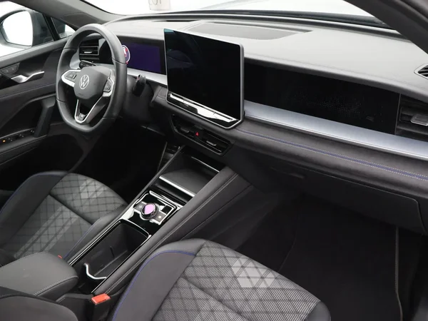 Volkswagen Tayron (2025) — foto 28 van 28