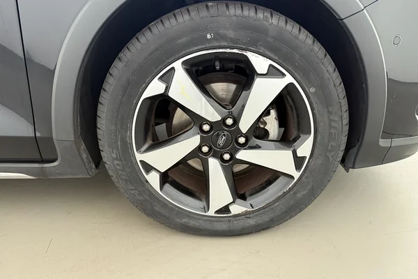 Ford Focus Clipper Active (2024) — foto 14 van 24