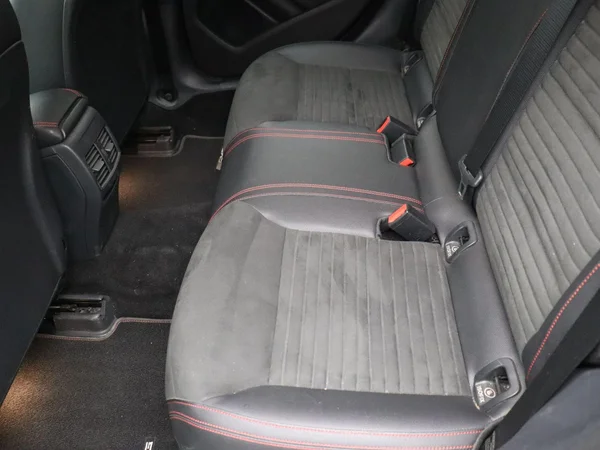 Mercedes-Benz A-Klasse (2018) — foto 10 van 26