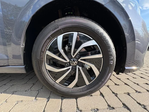 VOLKSWAGEN Polo (2026) — foto 17 van 24