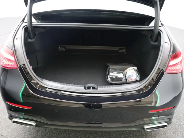 Mercedes-Benz C-Klasse (2024) — foto 20 van 31