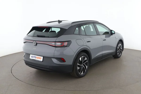 Volkswagen ID.4 (2023) — foto 12 van 16