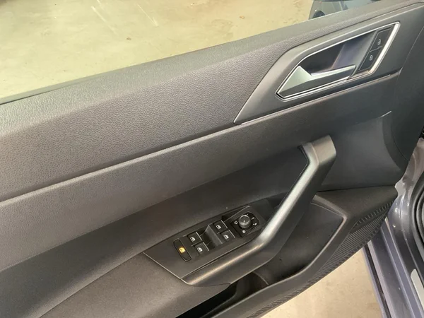 VOLKSWAGEN Taigo (2025) — foto 7 van 23