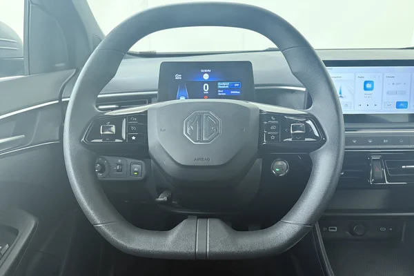 MG MG3 (2025) — foto 2 van 23