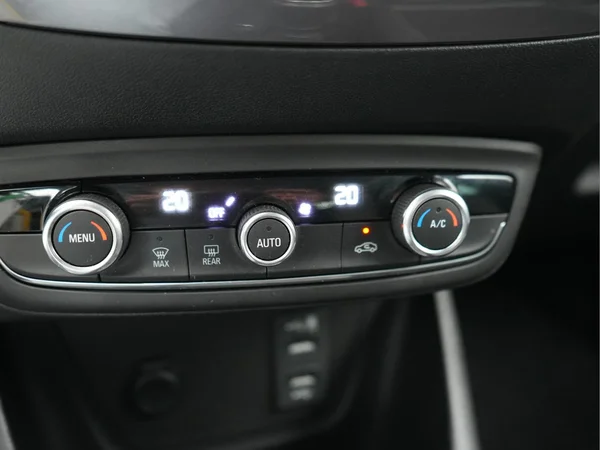 OPEL Crossland (2019) — foto 10 van 24