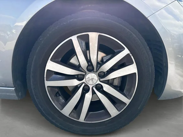 Peugeot 308 (2019) — foto 15 van 18