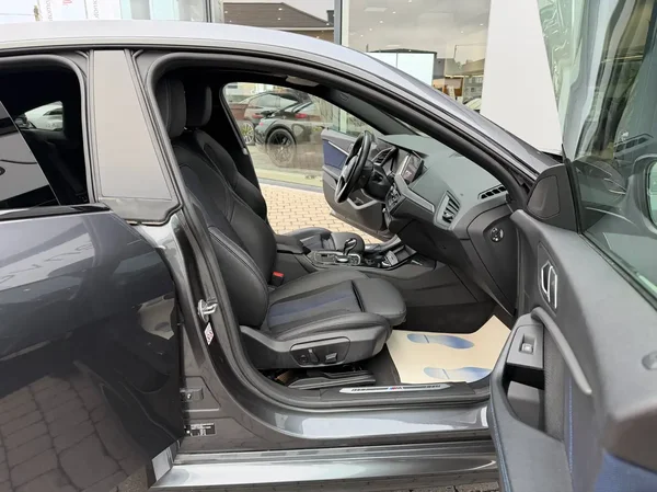 Bmw 218 (2020) — foto 15 van 28
