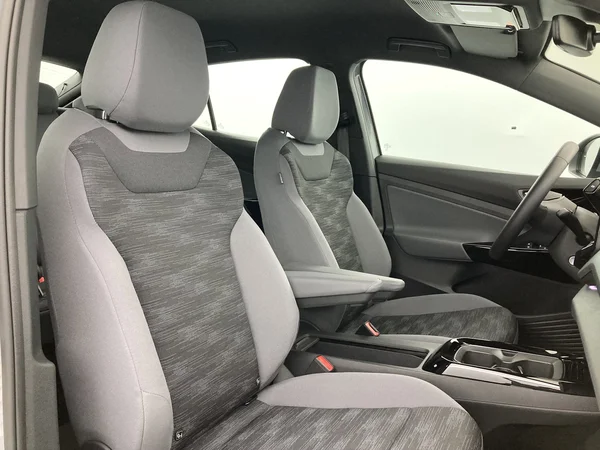 VOLKSWAGEN ID.5 (2023) — foto 10 van 36