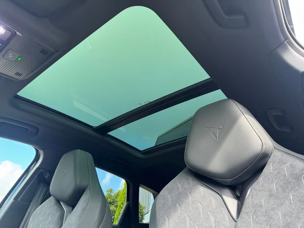 CUPRA Terramar e-Hybrid (PHEV) (2025) — foto 21 van 34